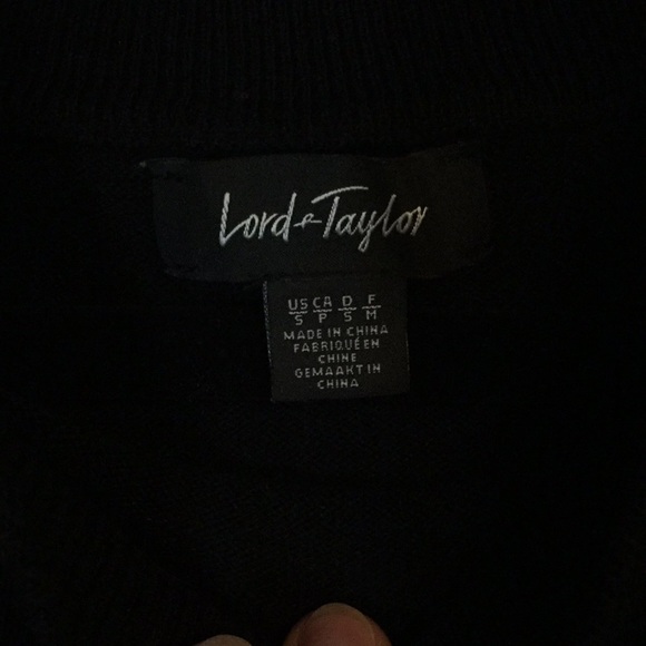Lord & Taylor sweater - Picture 3 of 4
